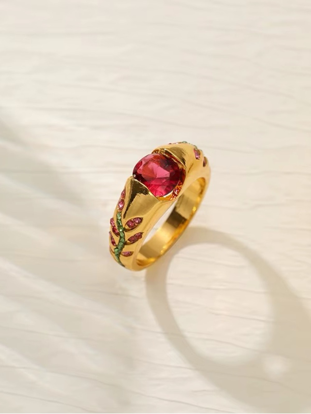 Raspberry Garnet Gold Leaf Faux Sapphire Rhinestone Ring Size 7